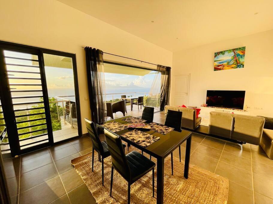 Tahiti Moeatama : Villa Nui Avec Piscine Privee Papeete  Extérieur photo