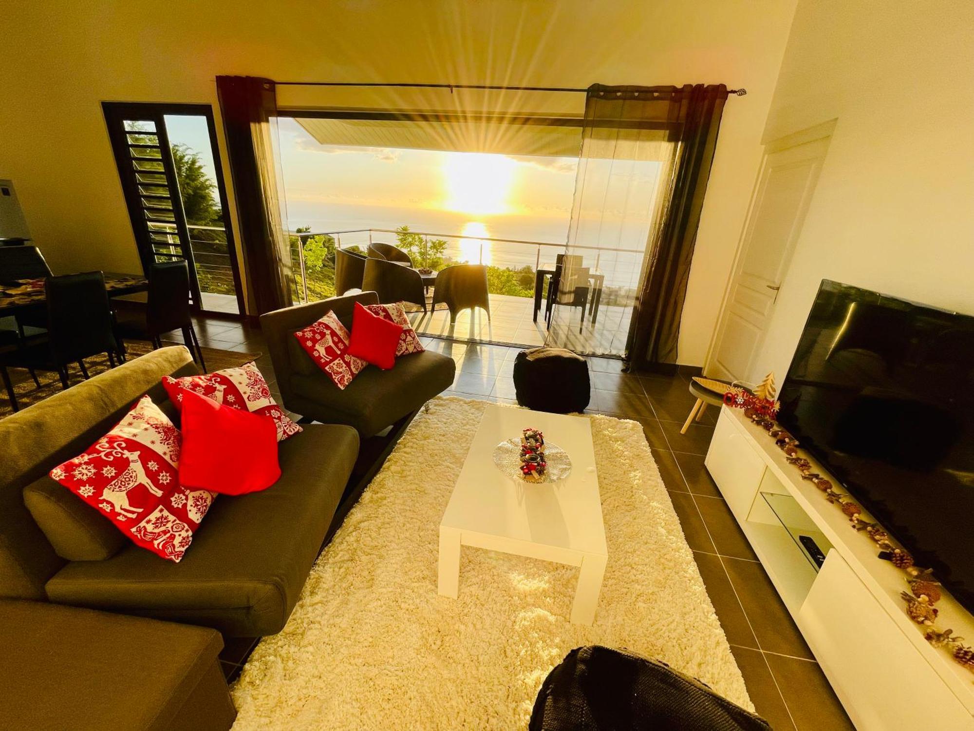 Tahiti Moeatama : Villa Nui Avec Piscine Privee Papeete  Extérieur photo